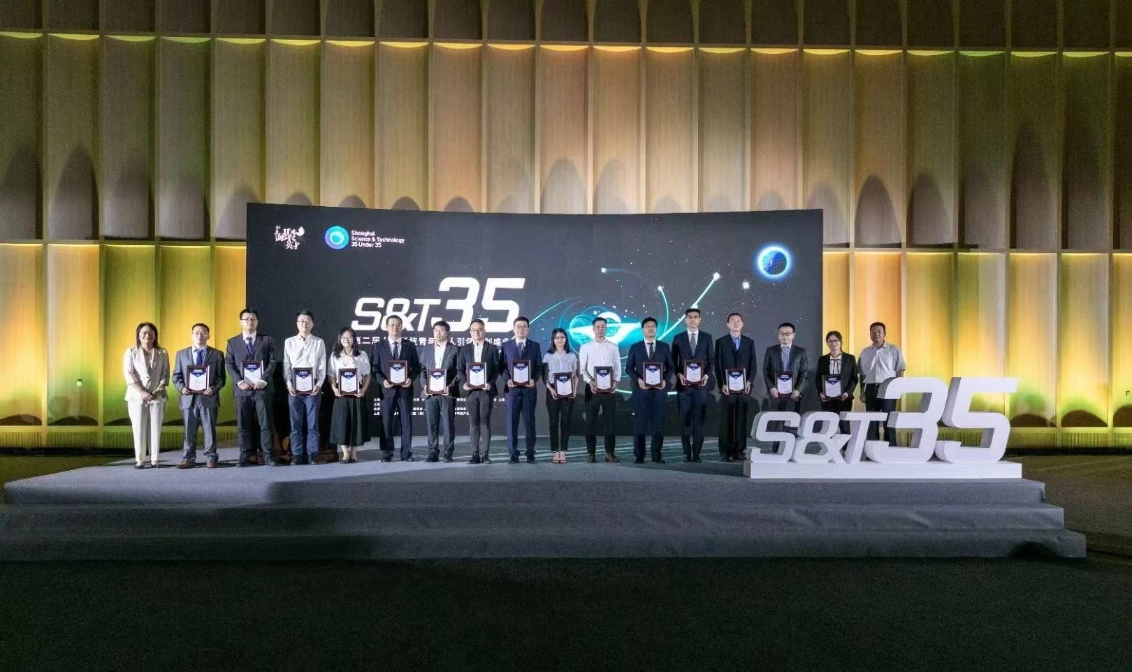 1700034111843699.jpg dd49b9d59a8ec2b6c447b53ec65ca86(1).jpg